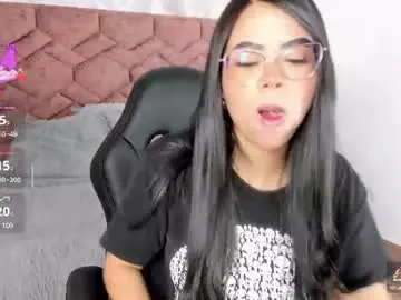 Iamsussan  live sex cam