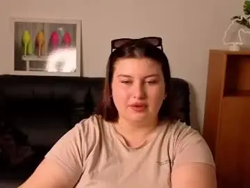Katina_deeplou4  live sex cam