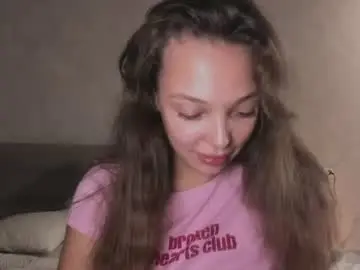 Kitsunedream  live sex cam