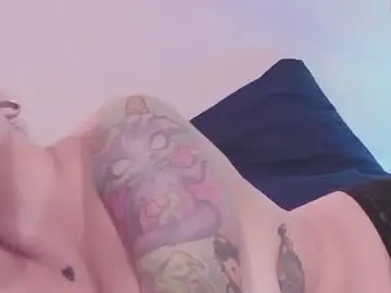 Lauuuuuu_9  live sex cam