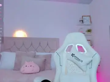 Little_sweet_18  live sex cam