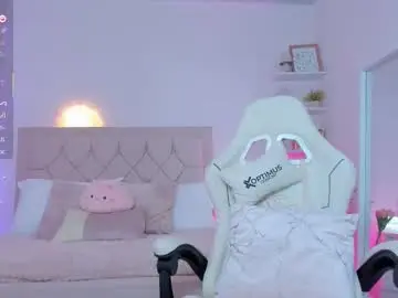 Little_sweet_18  live sex cam