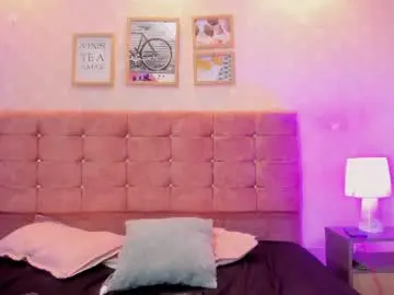 Nahia_baker4  live sex cam
