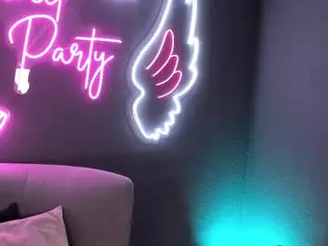 Nicooolsmith  live sex cam