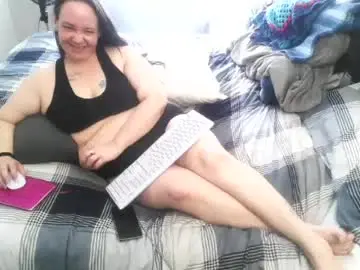 Ravenscall99  live sex cam