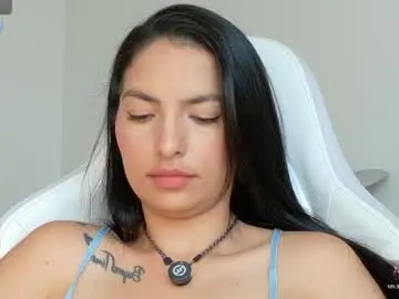 Almatease  live sex cam
