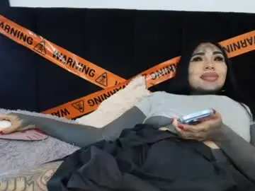 Black_eyestattoo  live sex cam