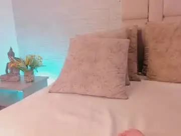 Cate_gil  live sex cam