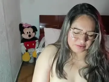 Cris_spicy  live sex cam
