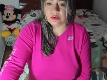 Cris_spicy  live sex cam