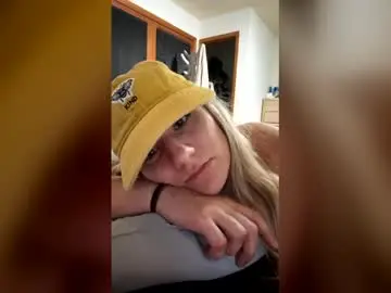 Deadlymarkedangel  live sex cam
