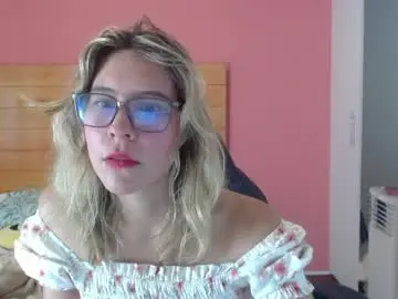 Dulce__victoria__  live sex cam