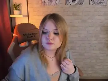 Emily_coyness  live sex cam