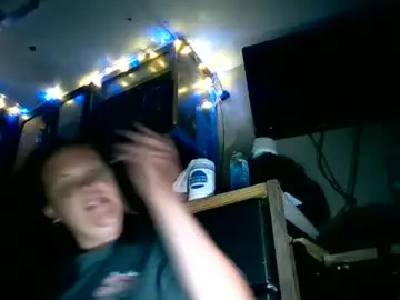 Foxyy86  live sex cam