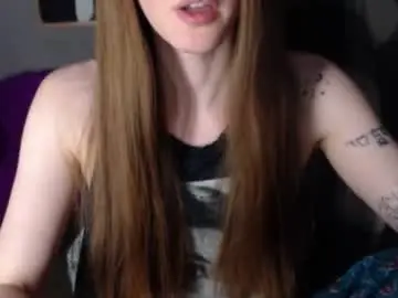 Kittylovemoon  live sex cam