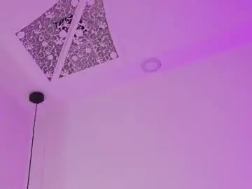 Littlee_sophi_  live sex cam