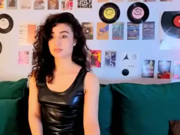 Maya_rogerss  live sex cam