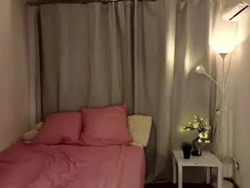 Maybaybe  live sex cam