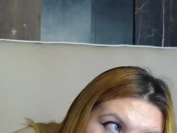 Melanniebrown  live sex cam