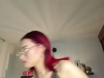 Naomy_hot04  live sex cam