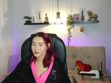 Naomy_hot04  live sex cam