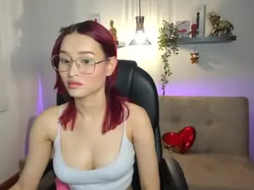 Naomy_hot04  live sex cam