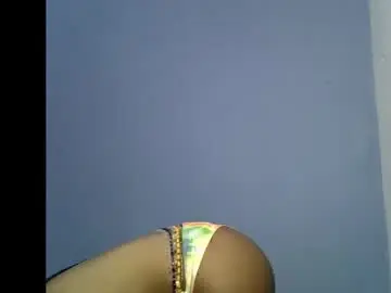 Sexyneema  live sex cam