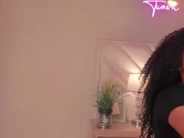 Tyla_cb  live sex cam