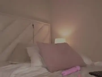 Tyla_cb  live sex cam