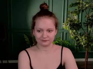 Vanilla_echo_  live sex cam