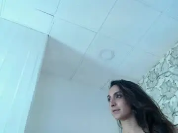 Venusandrea29  live sex cam