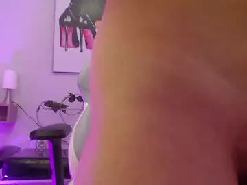 Abby_collinss_x  live sex cam