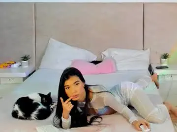 Boy_bye  live sex cam