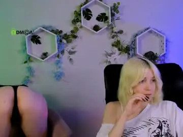 Brittany_skyy  live sex cam