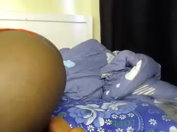 Cherrycuddle2  live sex cam