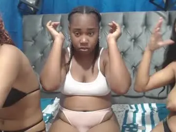 Cute_ebony_18_  live sex cam
