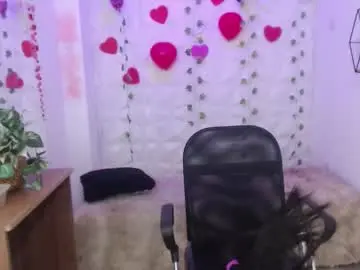 Eva_maddox  live sex cam