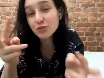 Glennissawhill  live sex cam