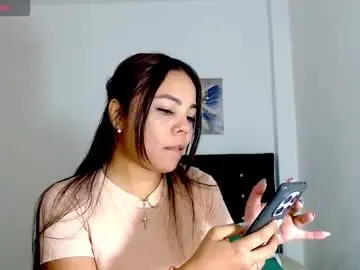 Kylie_loveee  live sex cam