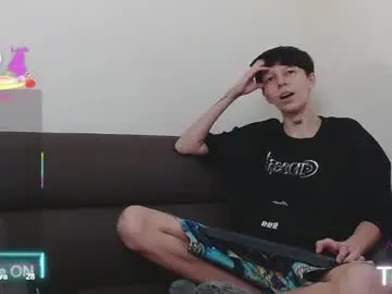 Liambrown09  live sex cam