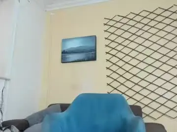 Liambrown09  live sex cam