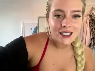 Littleblonde010  live sex cam