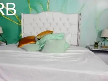 Miacastles  live sex cam
