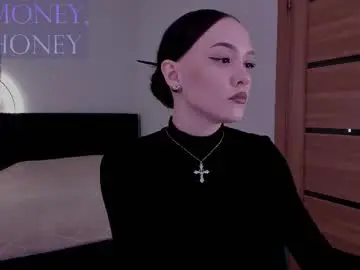 Mistress_mialibra  live sex cam