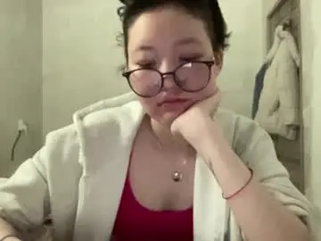 Pebblewink  live sex cam