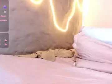 Saloba_queen  live sex cam