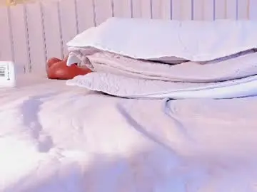 Saloba_queen  live sex cam