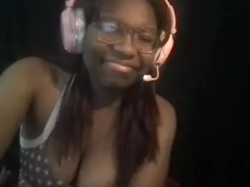 Servemelusine  live sex cam