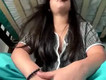 Sexyash737598  live sex cam
