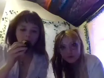 Simpsznn  live sex cam